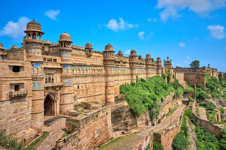 Khajuraho Orchha Jhansi Gwalior tour with Varanasi